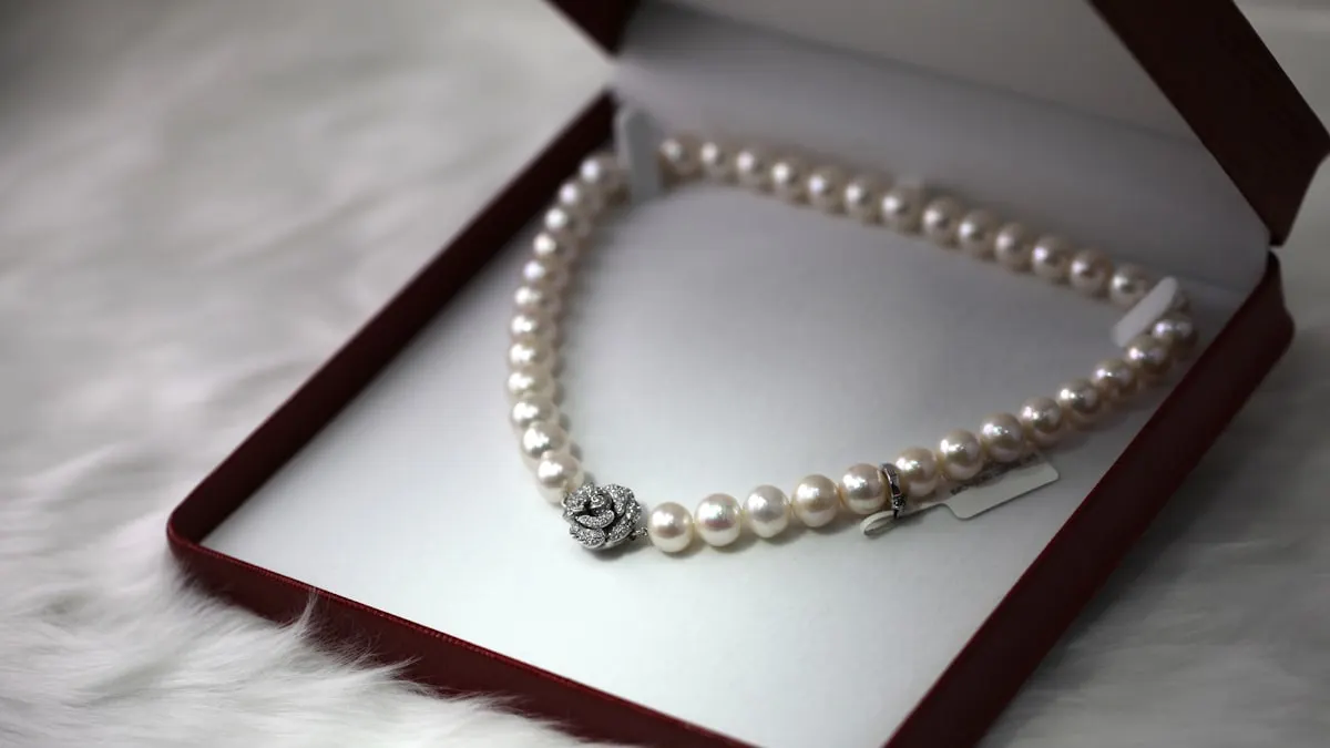 Luxury jewellery display with elegant lighting